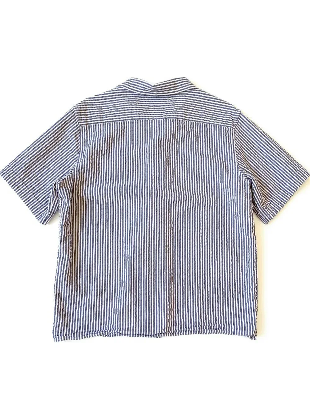 Banana Republic Mens M Short Sleeve Organic Cotton Seersucker Relaxed Fit Shirt